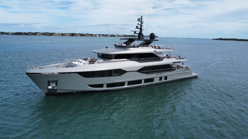 Majesty 120